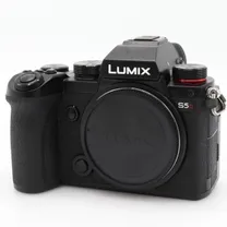 panasonic-lumix-s5d-body-occasion.jpg