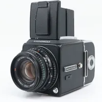 hasselblad-500c-m-carl-zeiss-planar-t-80mm-.jpg
