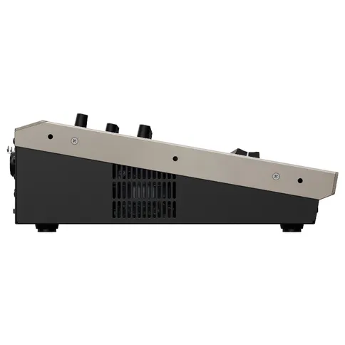 Roland-VR-120HD-Direct-Streaming-AV-Mixer-7.jpg