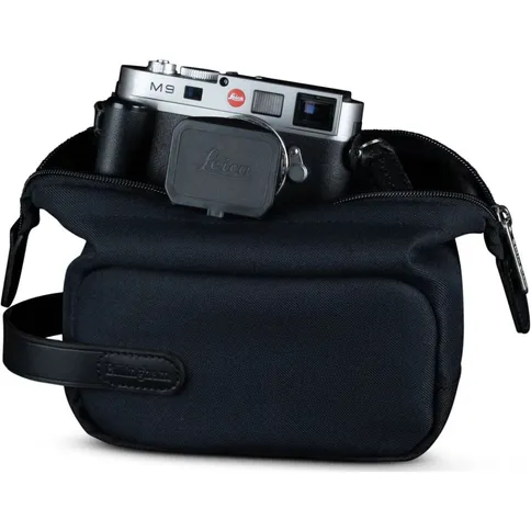 Billingham-Capsule-1-black-fibrenyte-black-leather_4.jpg