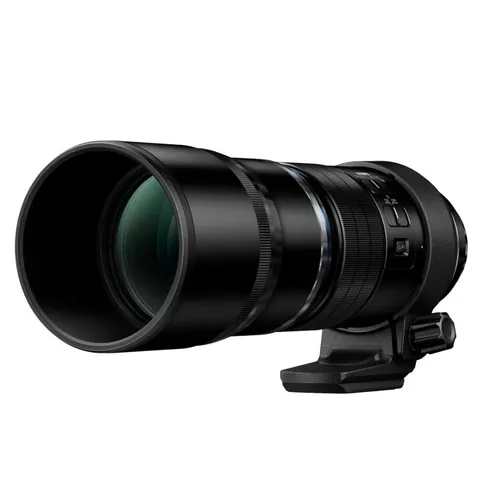 OM_System_M.Zuiko_300mm_F4.0_IS_PRO_Black_Angled_View.jpg