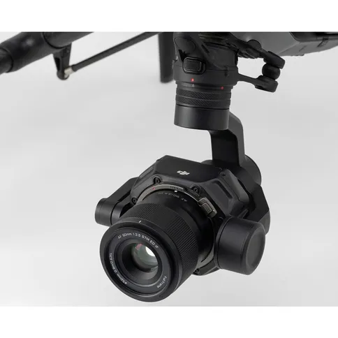 Viltrox-AF-90mm-F3-5-DJI-DL-mount_6.jpg