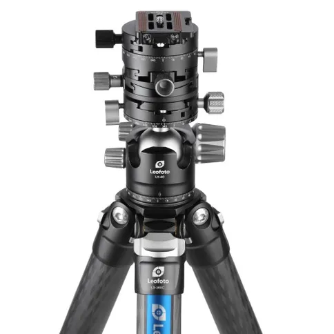 Leofoto_G2_geared_panning_clamp_6.jpg