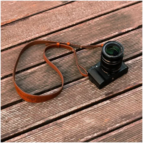 SmallRig-5209-Universal-Leather-Camera-Shoulder-Strap-bruin_7.jpg