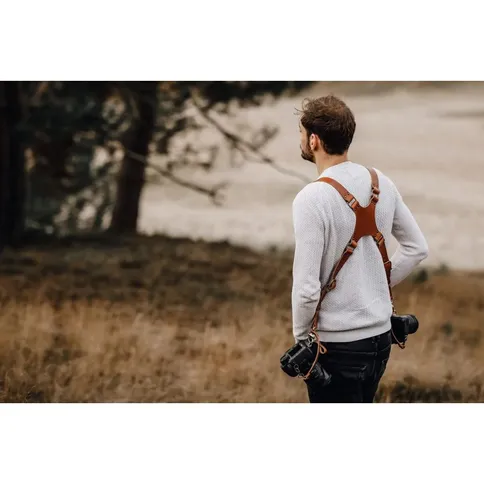 The-Hantler-Dual-camera-harness-Cognac-Brass-Regular_6.jpg
