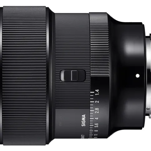 SIGMA_85mm_F1.4_DG_DN_Art_L-mount-05.jpg