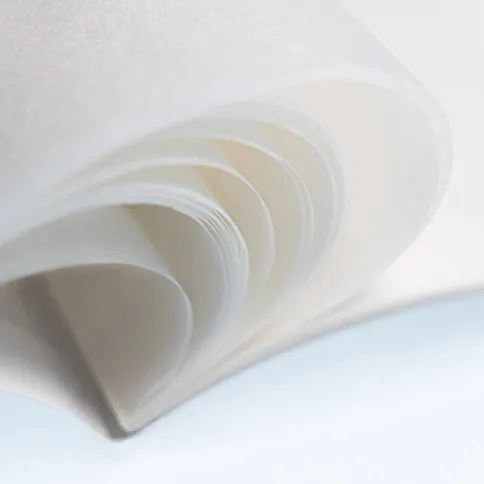 Filmsticks-Lens-Tissue-Disposable-pack-of-50-sheets-FLENSTISSUE50_6.jpg