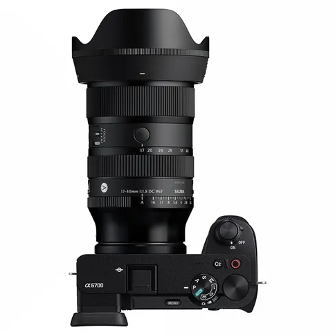 Sigma-14-40mm-E-mount-2.jpg