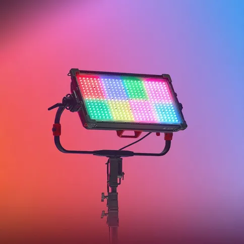 Godox-P1200R-Hard-P8-K1-KNOWLED-RGB-Panel-Light-Waterproof-with-8-Pixels-and-Carry-Bag_3.jpg