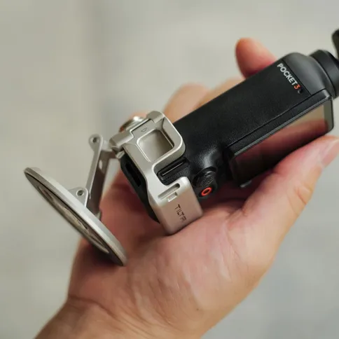 Tilta-Magnetic-Accessory-Mounting-Kit-for-DJI-Osmo-Pocket-3--Titanium-White_7.jpg