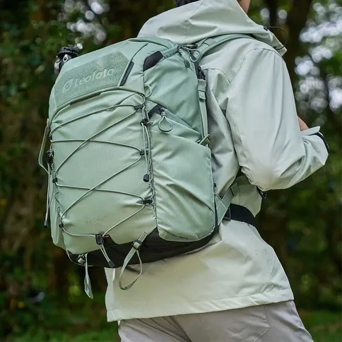 Leofoto-Outdoor-series-25L-backpack-bag-incl-large-insert-green_5.jpg