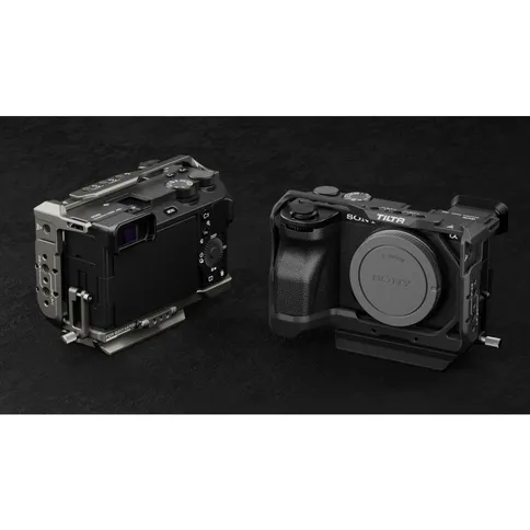 Tilta-TA-T54-A-B-Camera-Cage-for-Sony-a6700-Lightweight-Kit-zwart_4.jpg