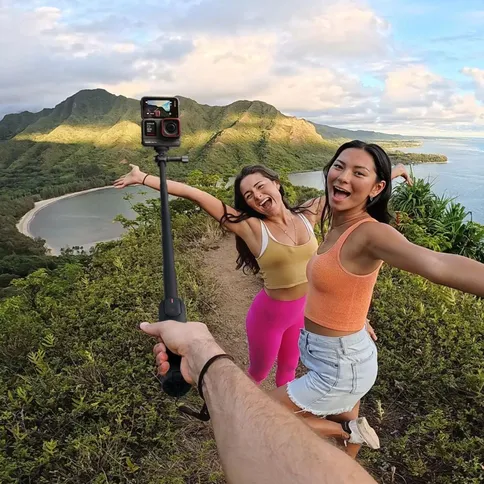 Insta360-Mini-2-in-1-Tripod-2-0-Remote-Kit_5.jpg