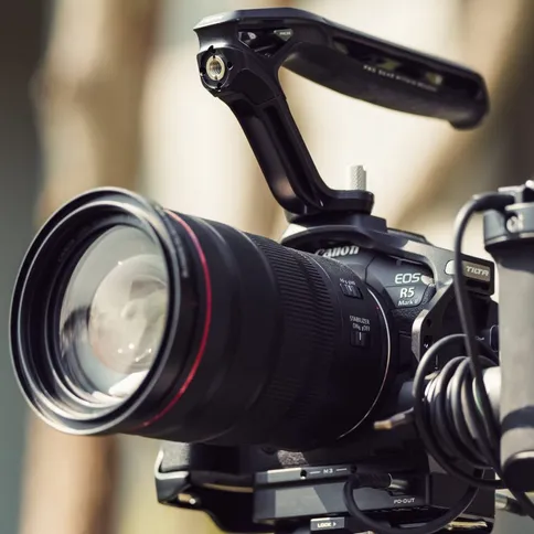 Tilta_Camera_Cage_Cooling_System_Canon_R5_Mark_II_4.jpg