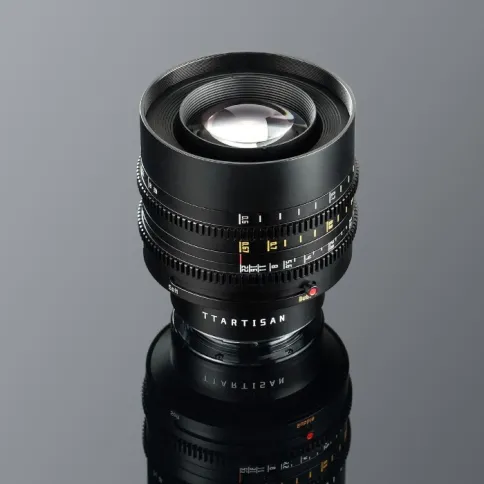 TTArtisan 80mm Canon_4.webp