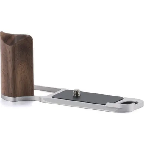 Tilta-Mounting-Baseplate-with-Wooden-Grip-for-Fujifilm-X-E5-Silver_2.jpg