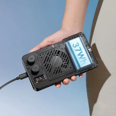 Ulanzi-LM-P40RGB-Videolamp-40W-RGB_11.jpg