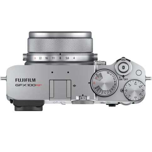 Fujifilm_GFX100RF_zilver_foto4.webp