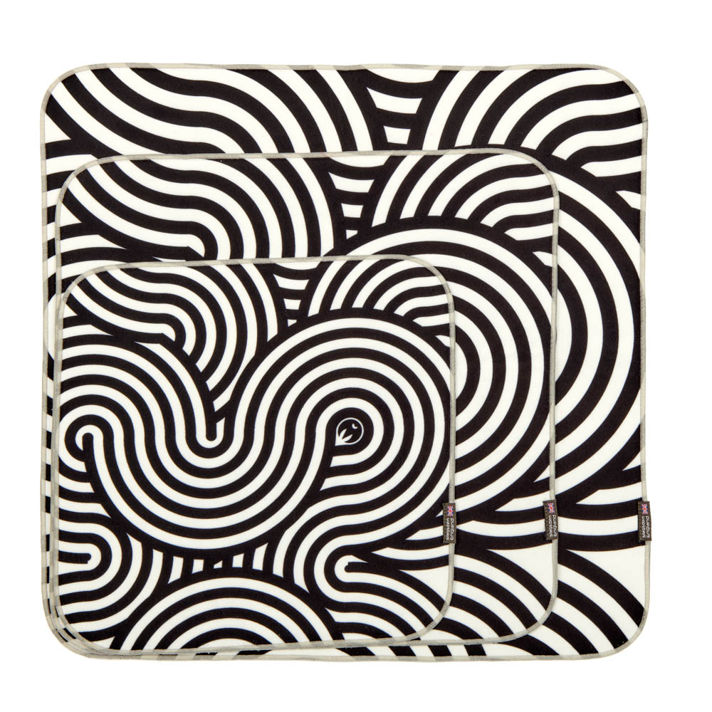 3 Legged Thing WRAPZ Selbstklebendes, wiederverwendbares Tuch Wrap Swirl (3er Pack)